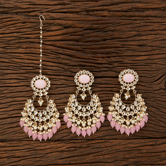 Long Earrings with Matching Tikka in Light Pink